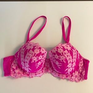 Victoria’s Secret- Pink Lace 36B